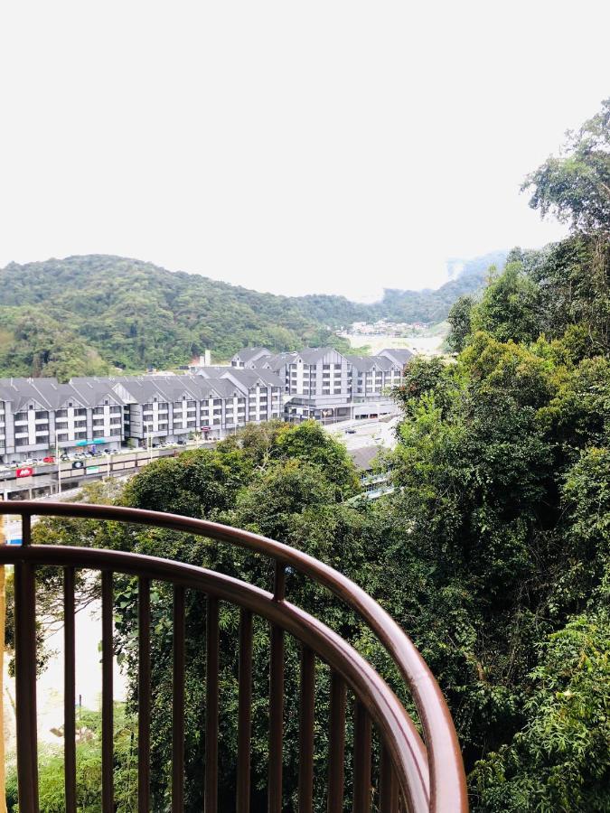 Crown Imperial Court At Centre * Brinchang